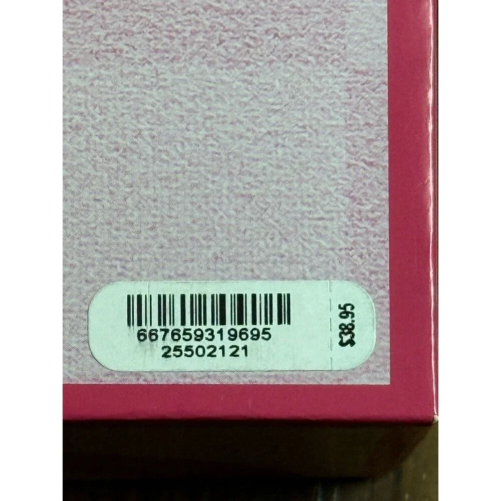 Gingham Gorgeous Bath and Body Works Holiday Gift Set Body Wash, Mist And Lotion - Picture 5 of 8